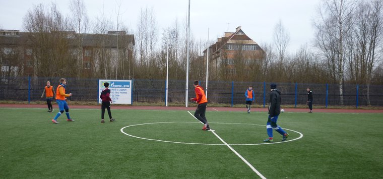Островичи встретились на футбольном поле в рамках турнира «Зима 2020»