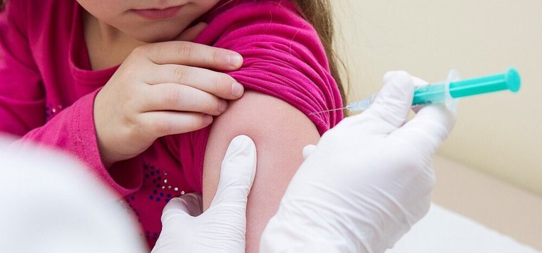 За вакцинацию детей от COVID-19 высказалась Ирина Богачева
