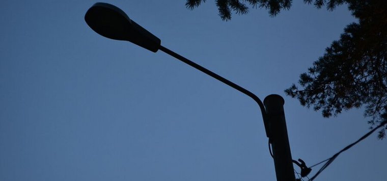 Островичке предложили решить проблему с уличным освещением за свой счет