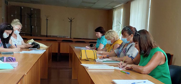 Мастер-класс по сборке сейфов прошел в ТИК Островского района