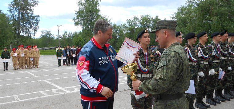 Островская молодежь победила в областных соревнованиях по военной подготовке