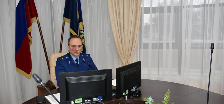 Прокурор области провел прием граждан в Острове и Пушкинских Горах