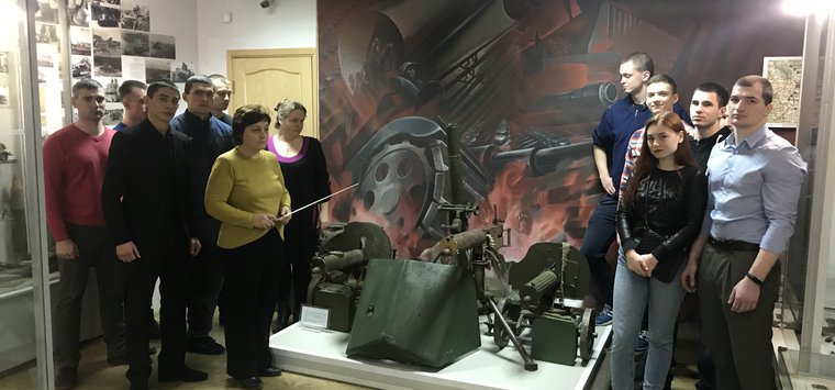 Курсанты Псковского филиала Академии ФСИН посетили музей в Острове
