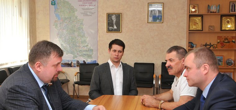 Депутат Госдумы пообещал Островскому району поддержку в решении вопросов местного значения