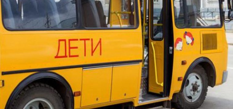 В Псковскую область поступят 18 школьных автобусов и 15 реанимобилей