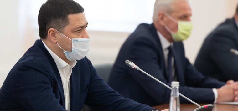 Михаил Ведерников скорректировал ограничительные меры в условиях угрозы коронавируса