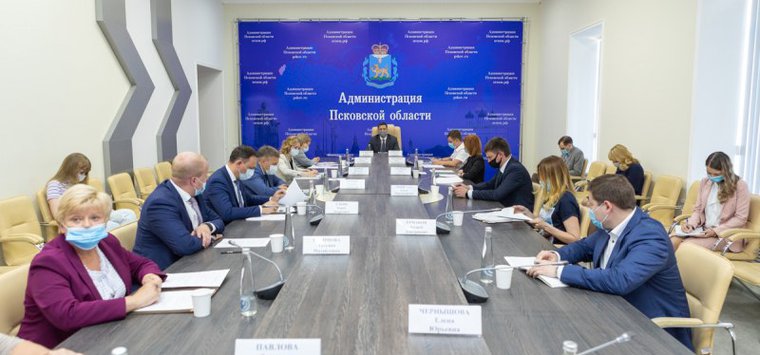 Михаил Ведерников призвал глав районов ответственнее относиться к нацпроектам