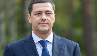 Губернатор Псковской области поздравил налоговиков с профессиональным праздником