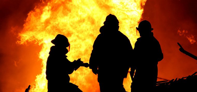 Рост количества пожаров и гибели людей на них отмечен в Островском районе