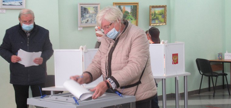 Выборы в Островском районе. Основной день