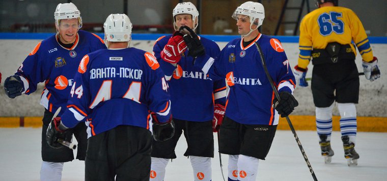 Еще две команды одолела «Аванта-Псков» в рамках чемпионата НХЛ