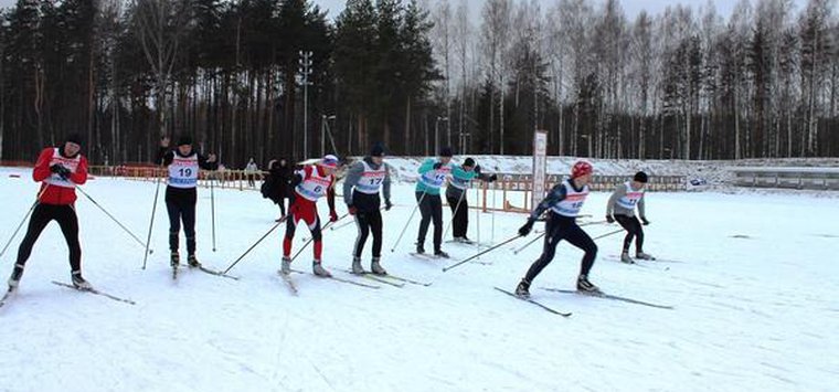 Соревнования по лыжным гонкам псковского УФСИН прошли в Островском районе