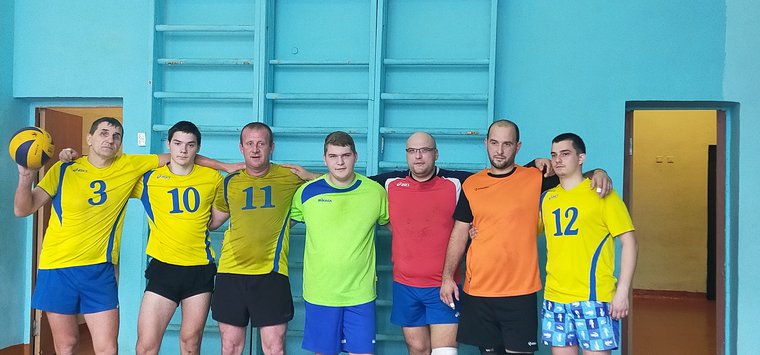 Островичи выступили в групповом этапе Чемпионата области по волейболу
