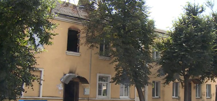 В Острове идет ремонт в доме, где из-за пожара погибли четыре человека