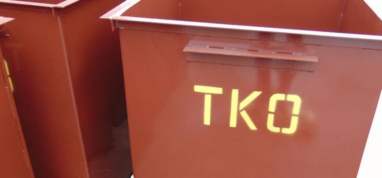 На одну площадку накопления ТКО в Острове стало меньше