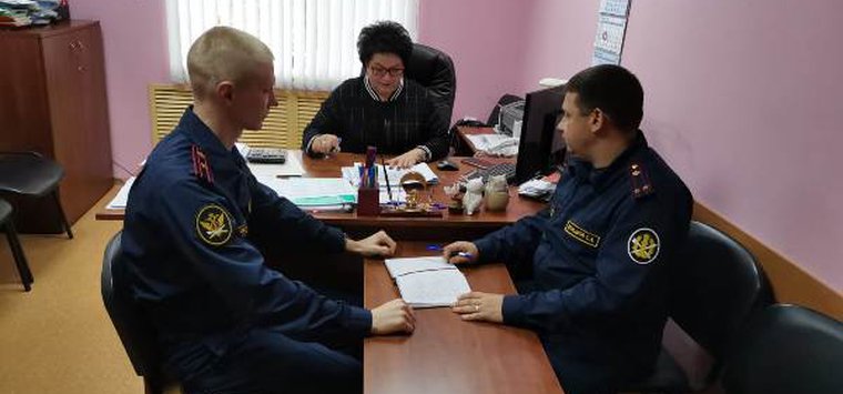 Производство ограждений для площадок ТБО наладят в островской колонии