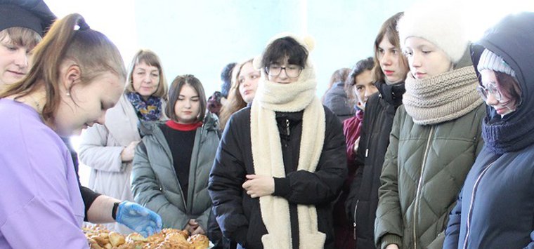 Островский колледж открыл свои двери для школьников