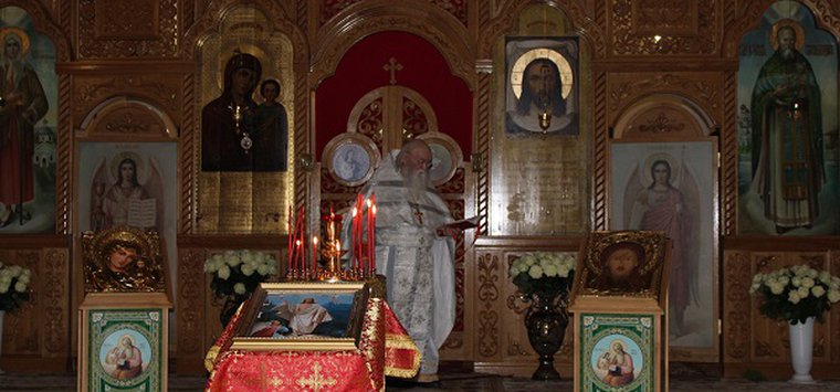 Пасхальное богослужение в в Спасо-Казанском женском монастыре. Фоторепортаж