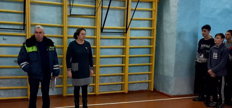 В Острове со студентами провели беседу в связи со смертельным ДТП