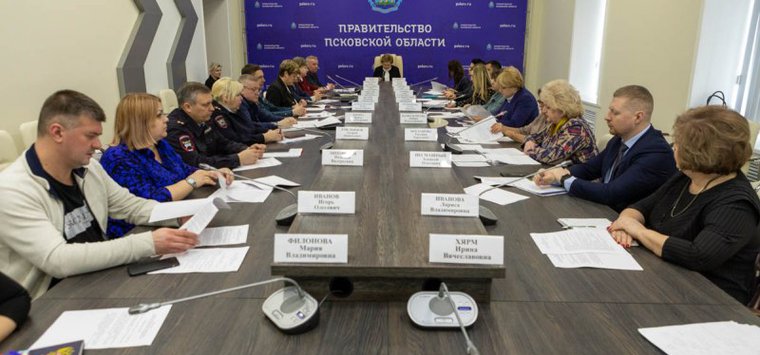 15 тысяч детей оздоровятся этим летом в лагерях Псковской области