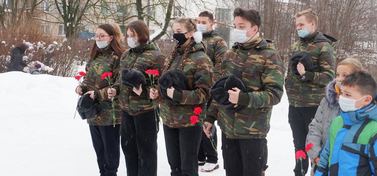 Память комсомольцев-подпольщиков почтили в Острове