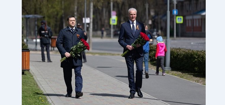 С Днем Победы поздравило жителей региона руководство Псковской области