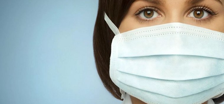 В Псковской области учителям рекомендовали проводить уроки в масках
