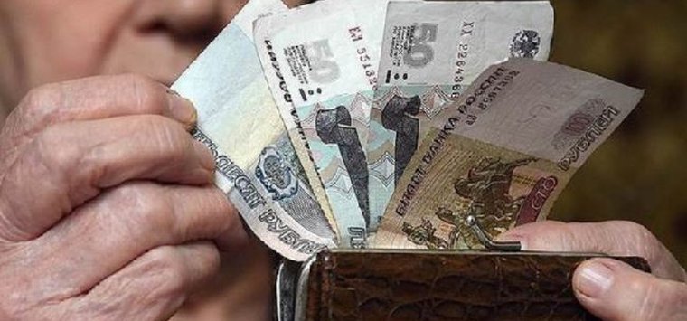 В Островском районе повышенную пенсию получают более 300 сельских пенсионеров