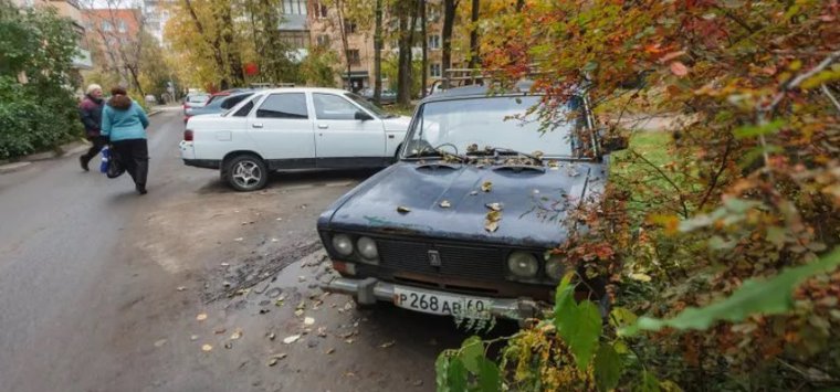 Острович покатался на чужом автомобиле и бросил его на одной из улиц города
