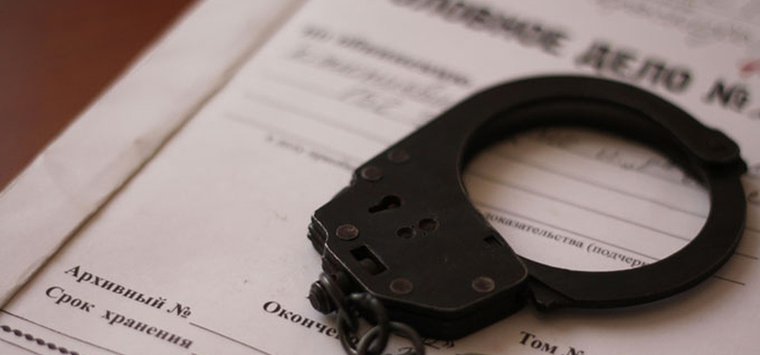 В Острове полиция ищет очевидцев ДТП, в котором погибли двое детей