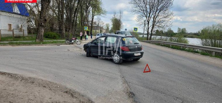В Острове водитель мопеда совершил ДТП при обгоне