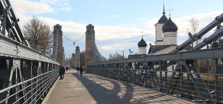 Апрель в городе