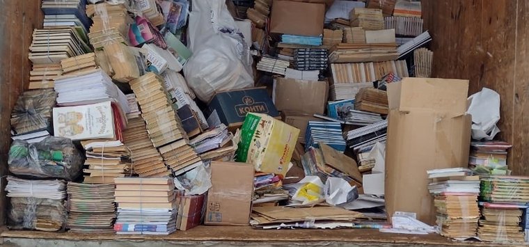 Более 3000 кг макулатуры собрали островские школьники