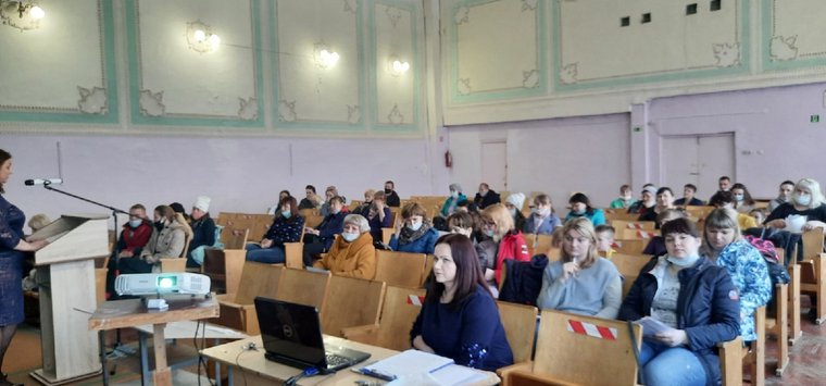 Будущие первоклассники островской гимназии посетили вводные уроки