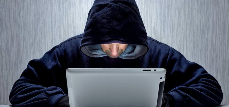 Островскую пенсионерку обманули мошенники в соцсети