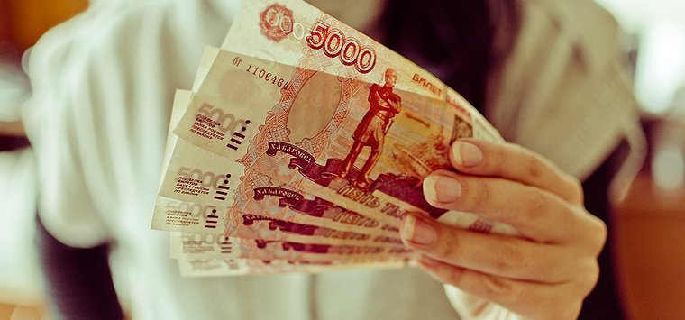 В Псковской области увеличится максимальный размер пособий по уходу за ребёнком