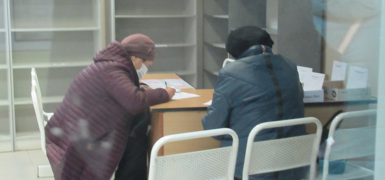 Островичи могут сделать прививку от гриппа без очереди