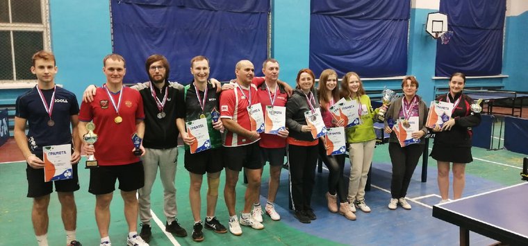 Островские теннисисты выступили на чемпионате Псковской области