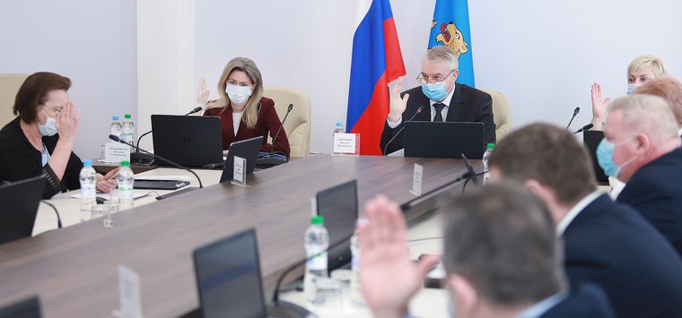 Дискуссию в областном Собрании вызвал вопрос о звании заслуженного работника физкультуры и спорта