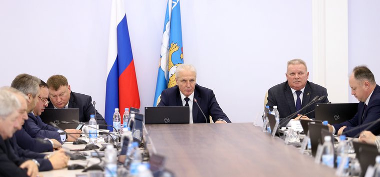 Закон о патриотическом воспитании принят в Псковской области
