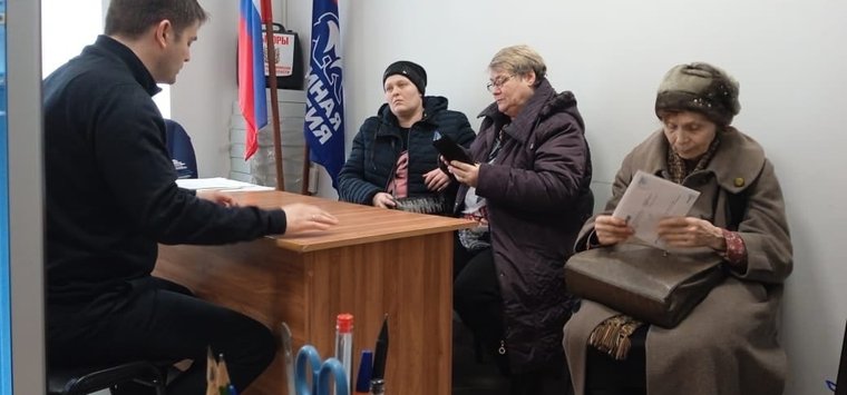 Вопросы благоустройства решал Владлен Небейголова на приеме граждан