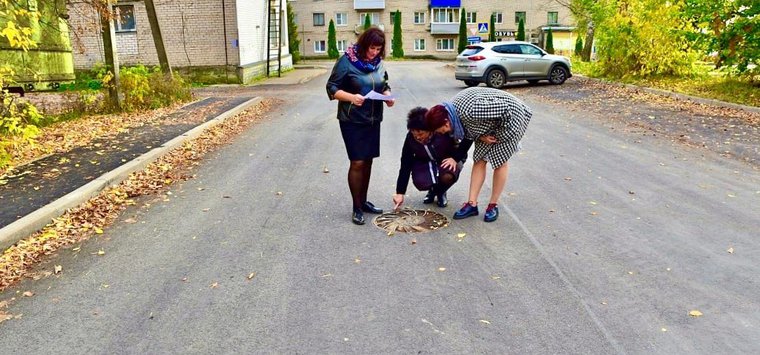 В Острове прошла приемка отремонтированных автодорог