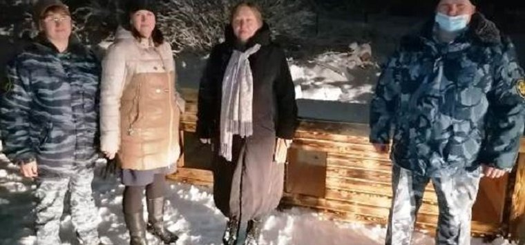 Сотрудники УФСИН оказали помощь приюту для бездомных животных в Островском районе