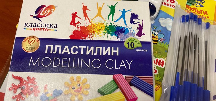 «Рюкзак добра» собрали для школьников жители Острова