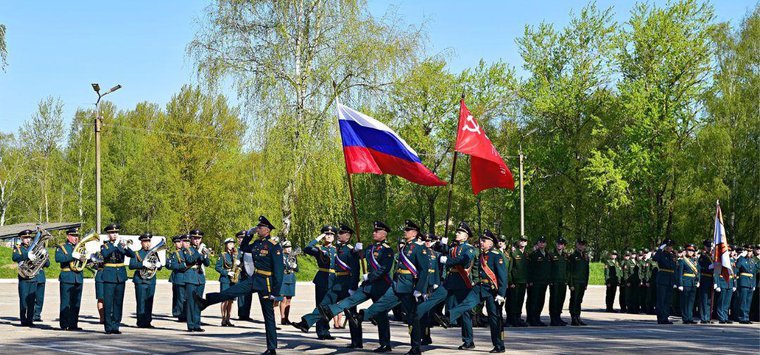 Праздничный парад Островского гарнизона состоялся 9 мая