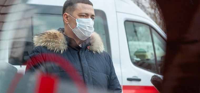 Губернатор решил продлить ограничения из-за COVID-19 в Псковской области