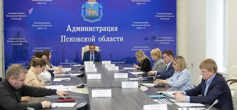 Ход голосования за объекты благоустройства стал темой совещания с главами районов