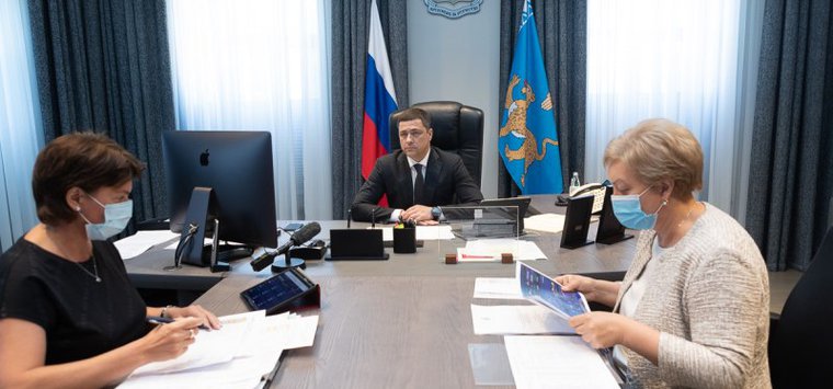 В островской больнице началась проверка по вакцинации