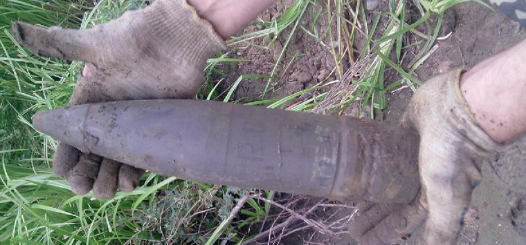 Артснаряд нашли около островской деревни Захаркино