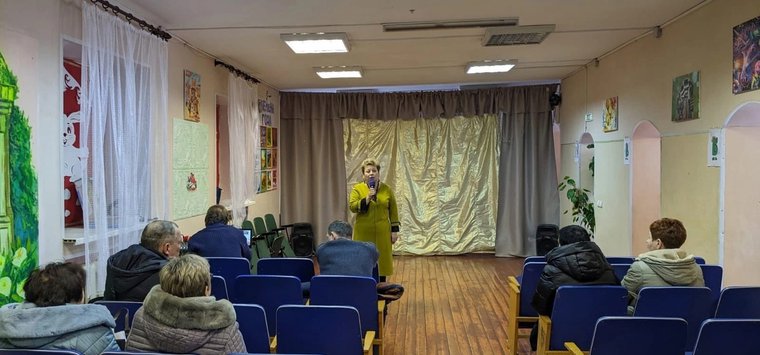 Пять проблем озвучили депутату жители Воронцовской волости